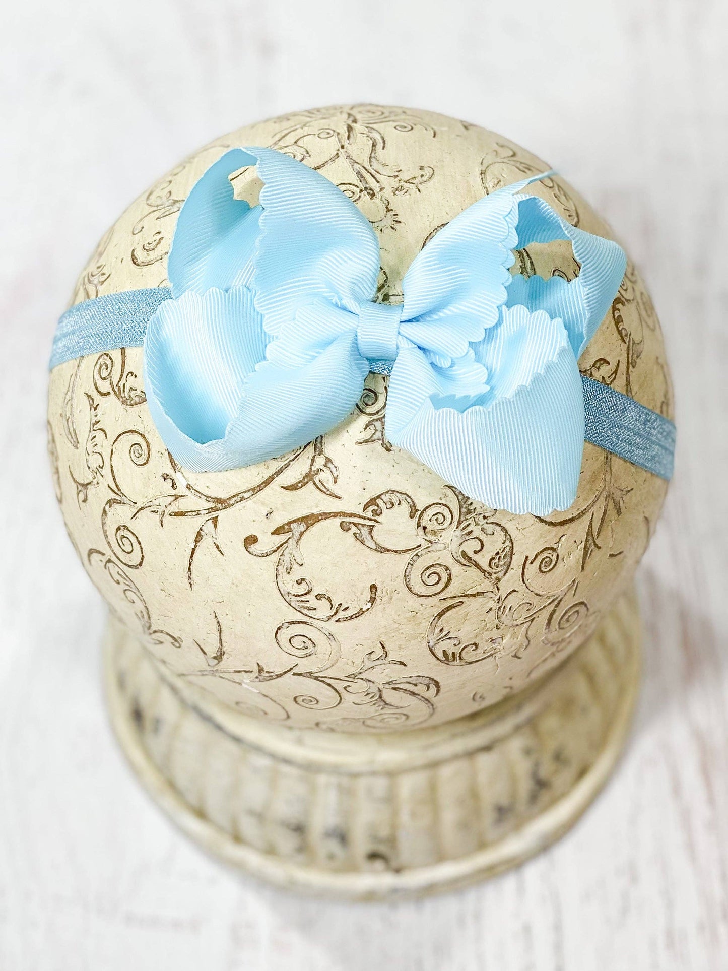 Scalloped Classic Size Bow Headband: Light Blue