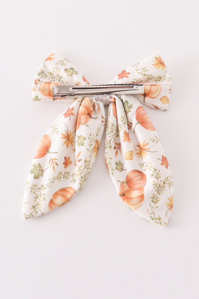 Pumpkin print hair bow