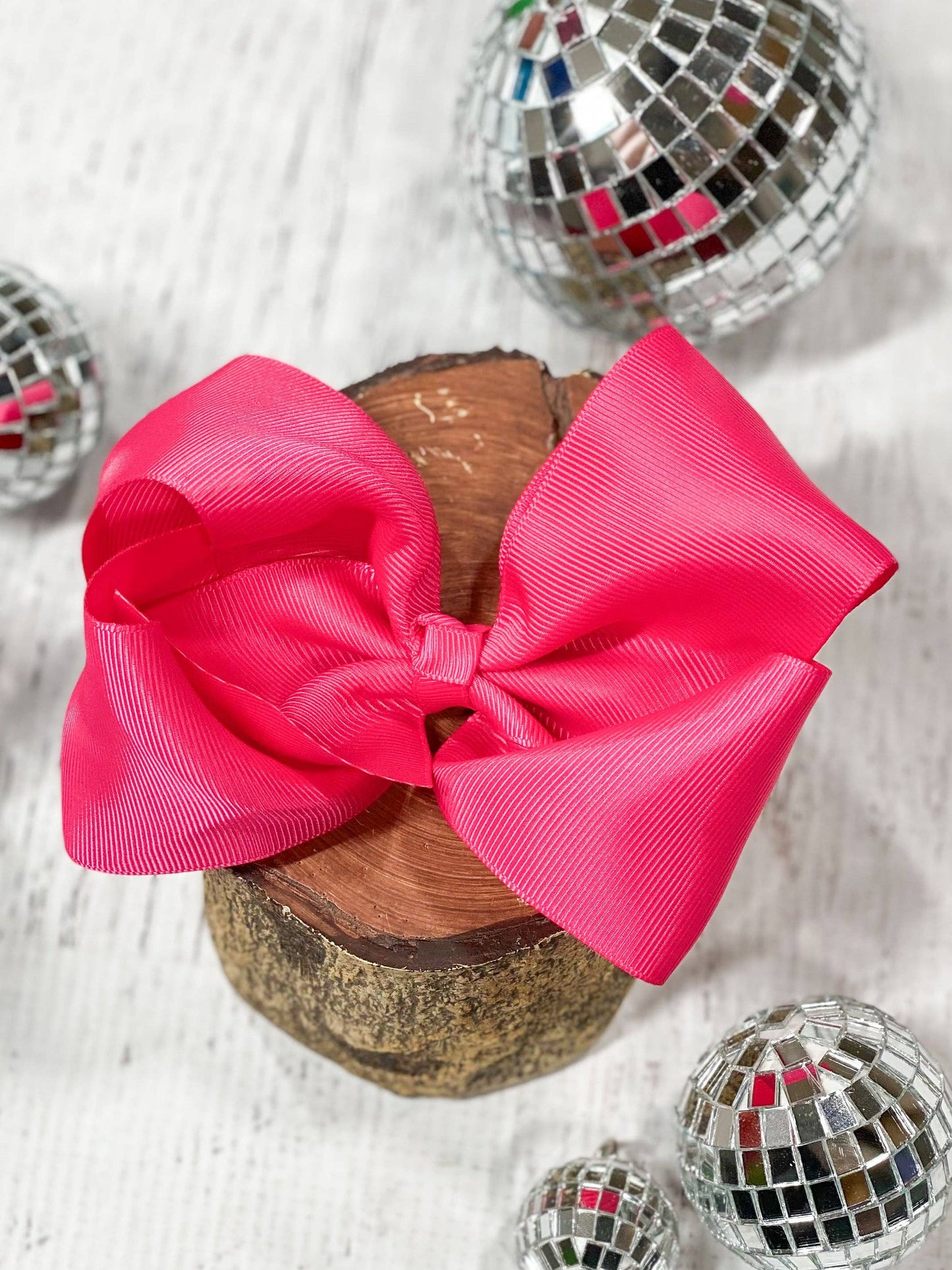 Classic Oversized Grosgrain Hair Bow - French Clip: Light Pink